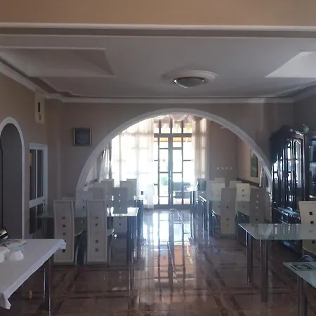 Lovcen 3* פודגוריצה