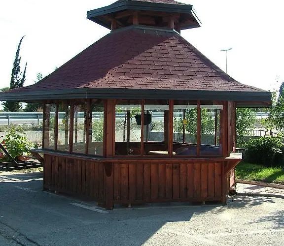 Hotel Lovcen Podgorica